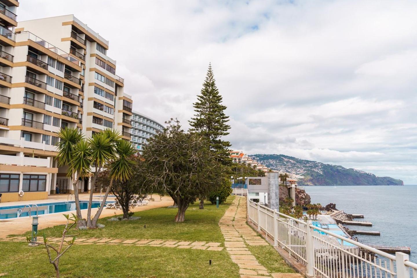 Sunny Getaway In Funchal Apartment Luaran gambar