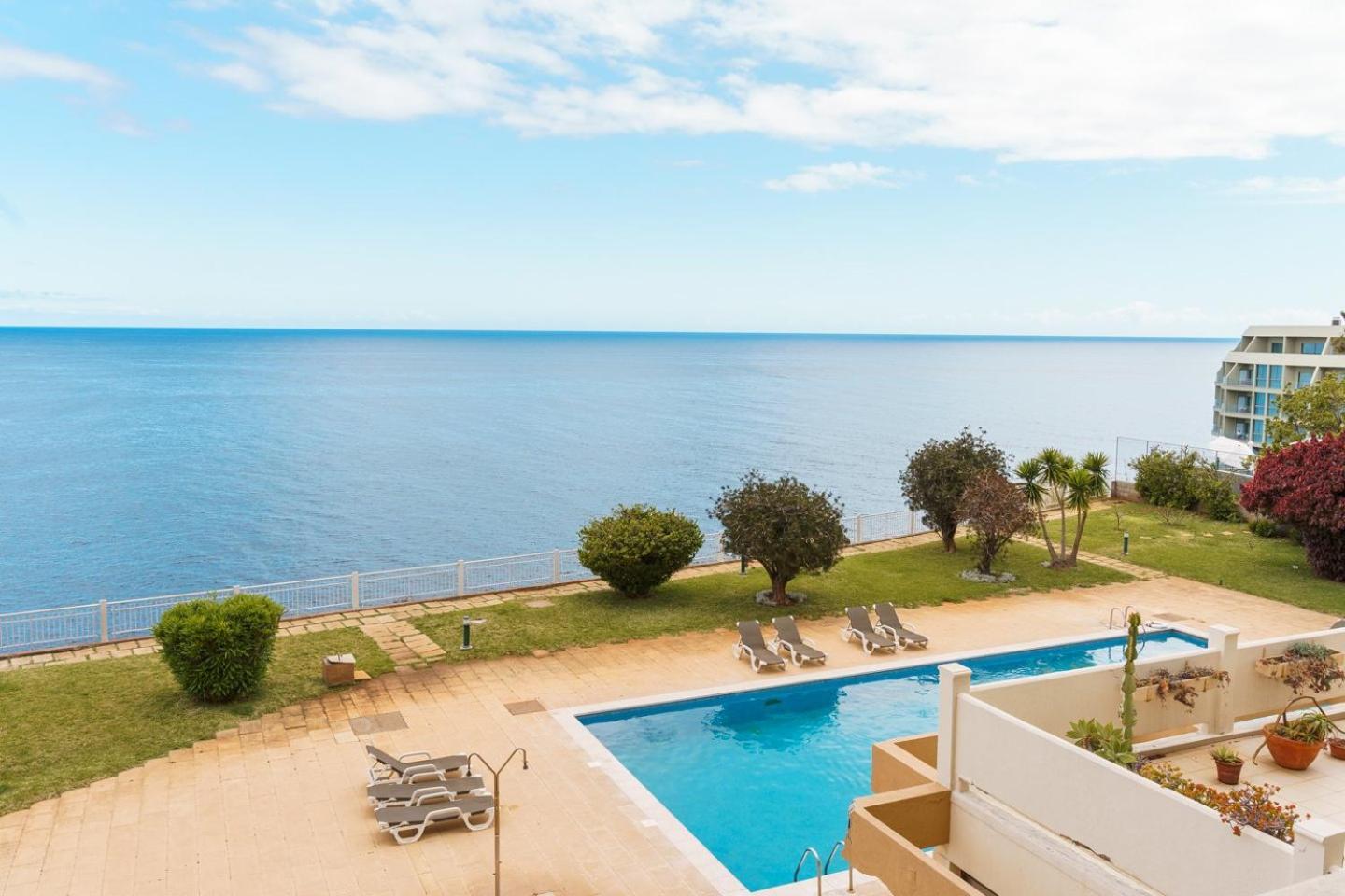 Sunny Getaway In Funchal Apartment Luaran gambar